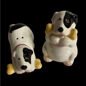 Clay Art Pair of Dogs Salt‎ and Pepper Shakers Set Vtg Philippines